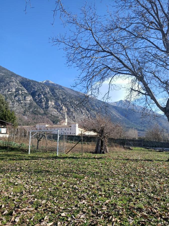 Rossomattone Countryhouse Sulmona Exterior photo